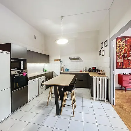 Apartment Chamonix: 7 Pers, 4 Pieces, Terrasse, Parking, Wifi - Fr-1-507-77